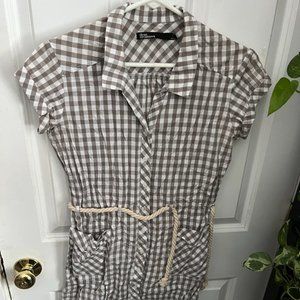 Cotton, gingham, button dress with tie, size medium